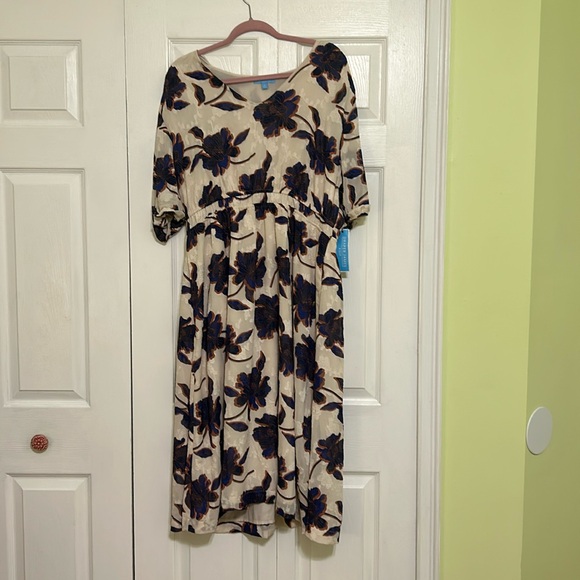 !New With Tags! Draper James RSVP Floral Dress - Picture 1 of 7